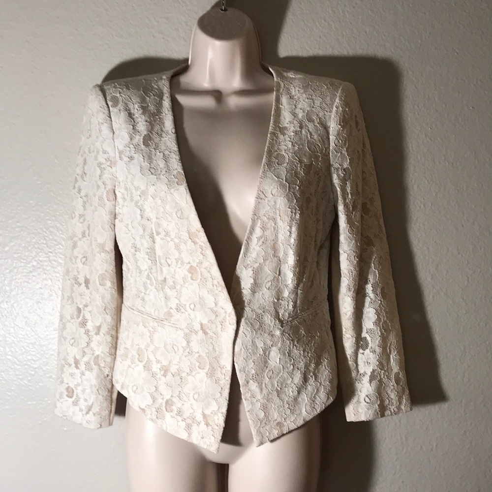 BCBGMAXAZRIA cream BOWIE LACE JACKET Blazer - Picture 2 of 6